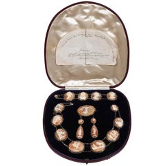 Rare Antique 1830 Shell Cameo Full Set Bracelet Broche Boucles d'oreilles Collier