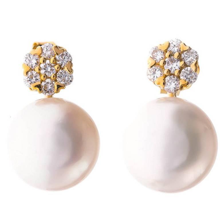 18 Carat Gold Akoya Pearl and 0.20 Carat Diamond Stud Earrings