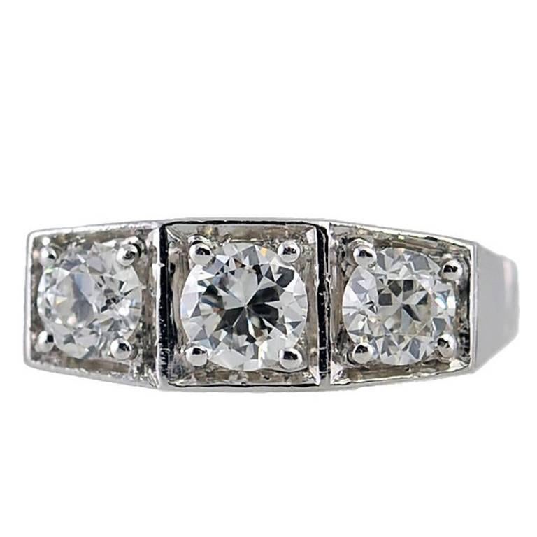 Art Deco Three-Stone Old European Cut Diamond and Platinum Ring For Sale