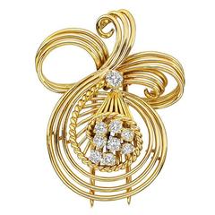 Gaucherand Gold Diamond Wire Scroll Brooch