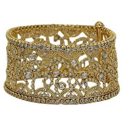 Yellow Gold Hinged Bangle Bracelet with 16.25 Carats of Uncut Diamonds