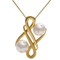 Lust Pearls 0.32 Carat Diamond Aria Pendant of White South Sea Pearls 