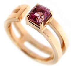Jona Pink Spinel 18 Karat Yellow Gold Band Ring
