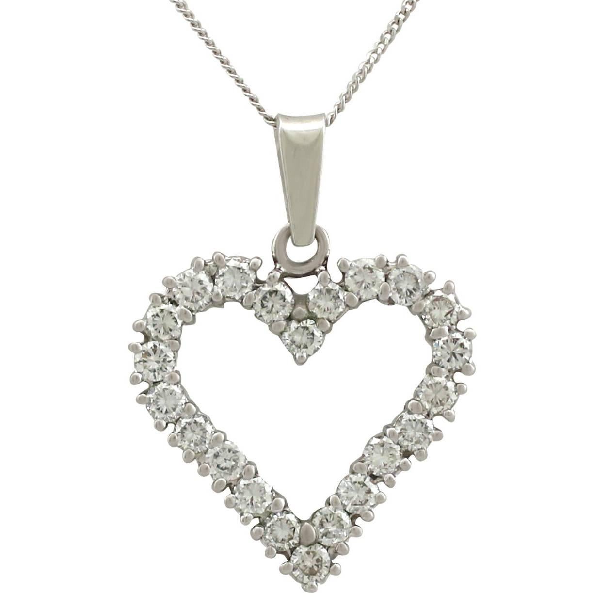 1960s 1.05 Carat Diamond and White Gold Heart Pendant