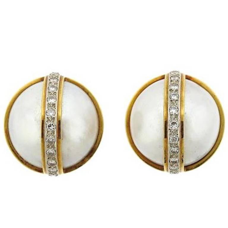 Gold Mabe Pearl and 0.50 Carats Diamonds Gold Clip Earrings, 1990s