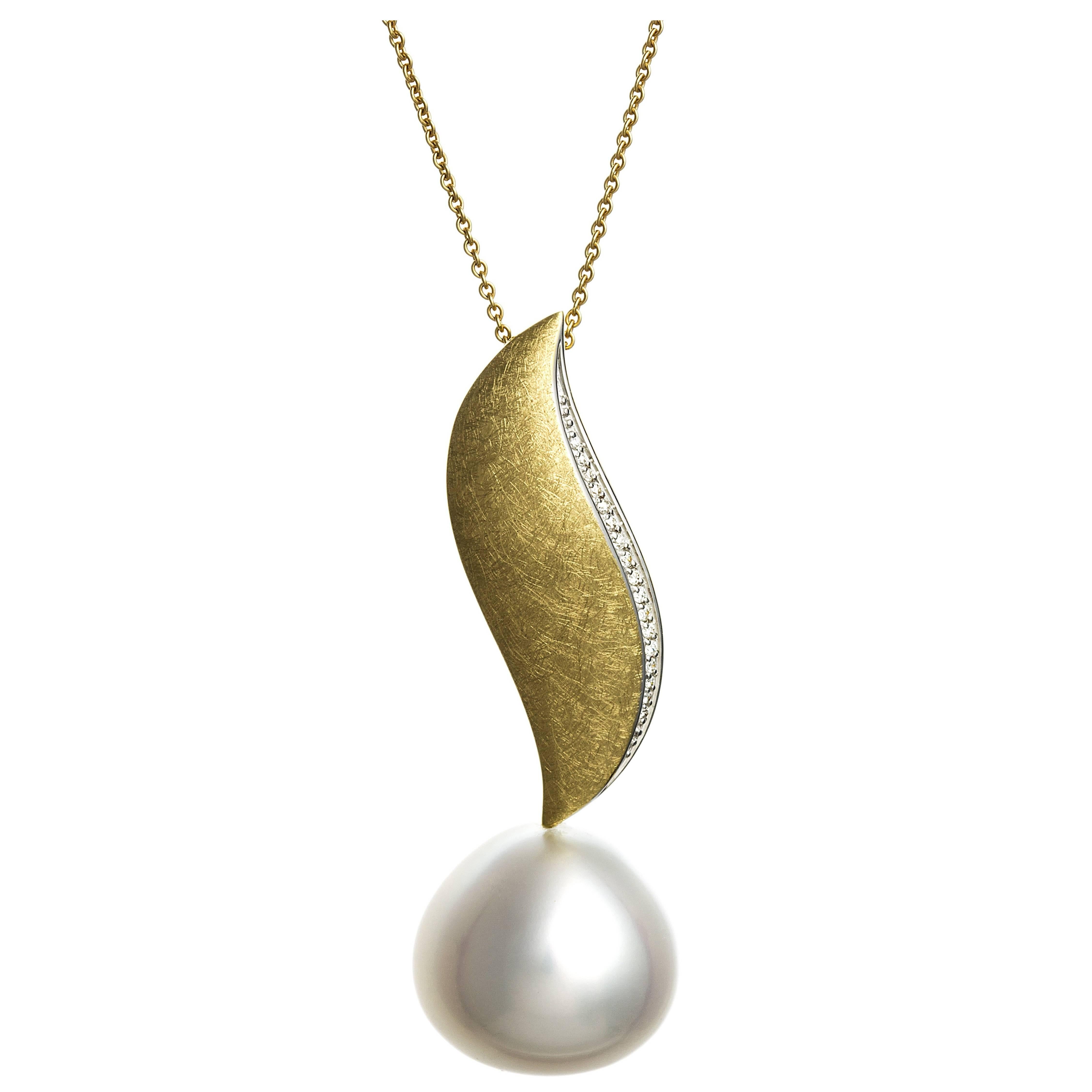 Diamond Wave White Diamond Yellow Gold South Sea Pearl Drop Pendant Necklace For Sale