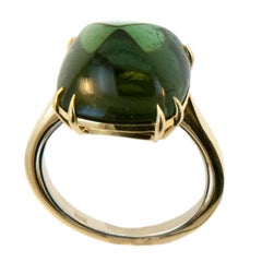 Laura Munder Green Tourmaline Sugarloaf Yellow Gold Ring