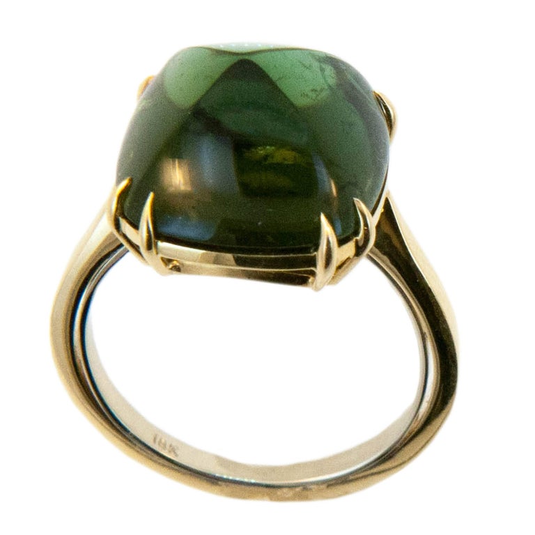 Laura Munder Green Tourmaline Sugarloaf Yellow Gold Ring For Sale