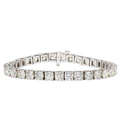 Impressive 13.70 Carats Diamonds Tennis Bracelet