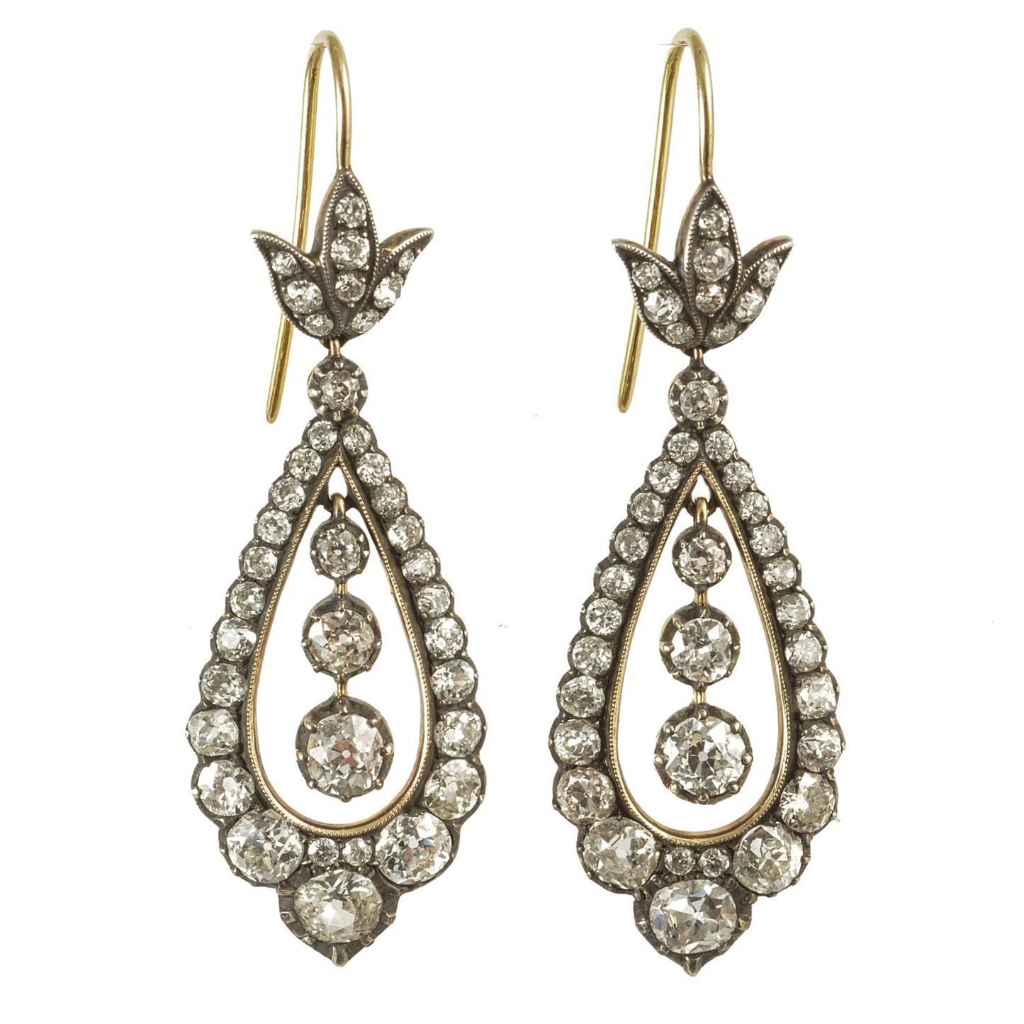 Victorian Long Drop Earrings Gold on Silver Fine Old Cut Diamonds, circa 1880 For Sale