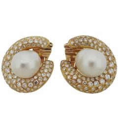 Impressive 6 Carats Diamonds South Sea Pearl Gold Earrings