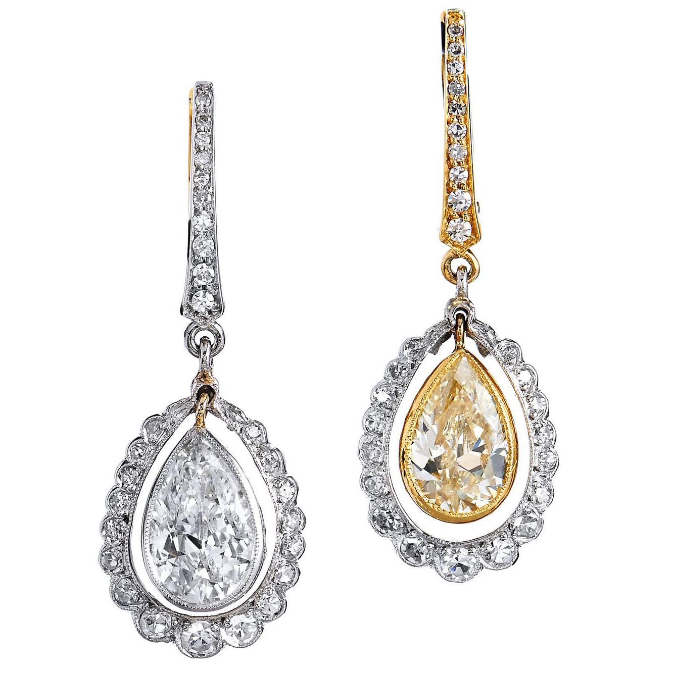 H & H Morphosis 2.70 Carat Diamond Gold Platinum Dangle Lever-Back Earrings