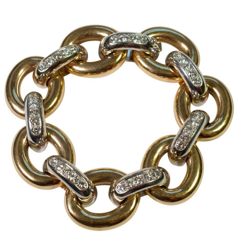 Diamond Gold Oval Link Bracelet For Sale