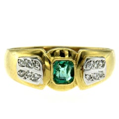 Retro Emerald Diamond Gold Ring