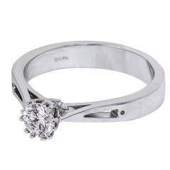 Round Brilliant Diamond Gold Solitaire Engagement Ring 11