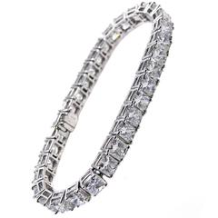 Exquisite Diamond Platinum Line Bracelet 1