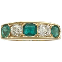 1920s Antique Emerald and Diamond Yellow Gold Ring