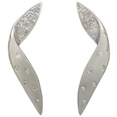 2000s Diamond and White Gold Drop Earrings 4