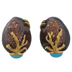 Trianon Shell Turquoise Gold Earrings