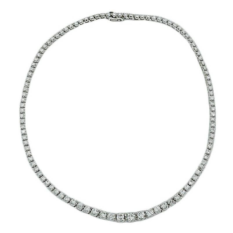 20.00 Carat Diamond White Gold Riviere Necklace For Sale