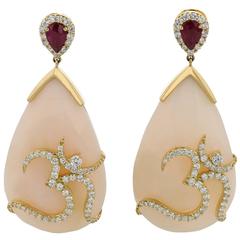 Earrings Pink Gold 18 Karat 9.90g Opals 33.51 Carat Rubies 0.86 Carat 10