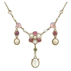 Antique 1920s Pearl and 3.32 Carat Moonstone Peridot and Amethyst Yellow Gold Necklace