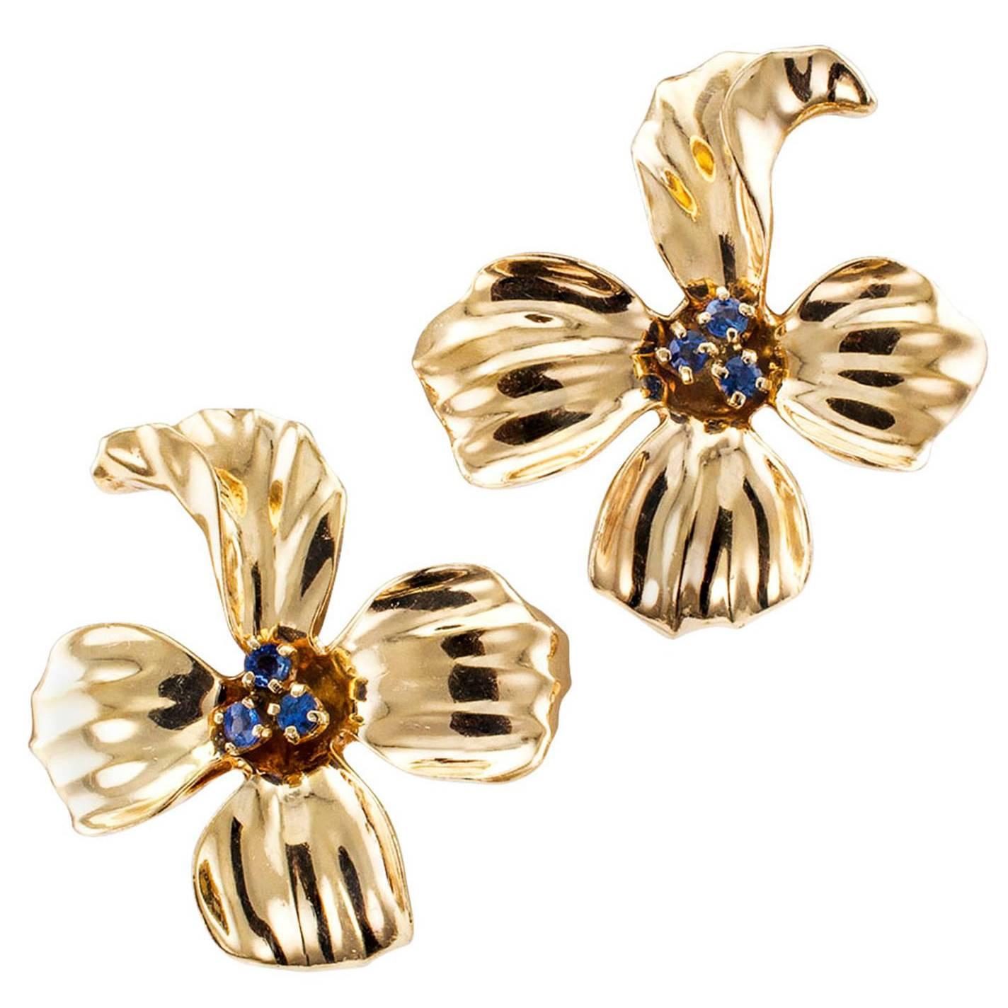 1950s Sapphire Gold Dogwood Flower Ear Clips