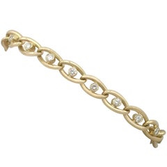 1690s 1.22 Carat Diamond and Yellow Gold Curb Bracelet 2