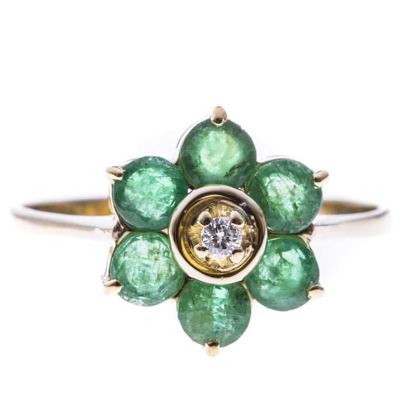 Gold 0.72 Carat Emerald Flower Ring