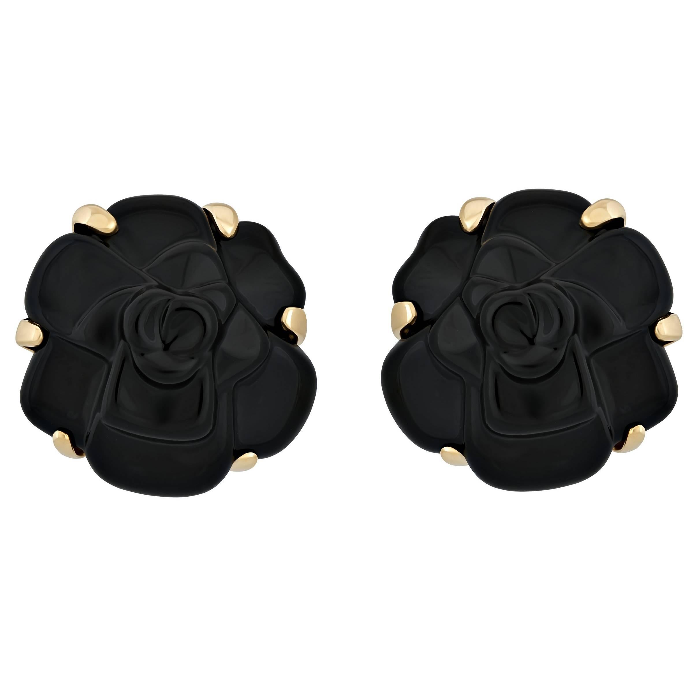 Chanel Camellia Onyx Yellow Gold Earrings