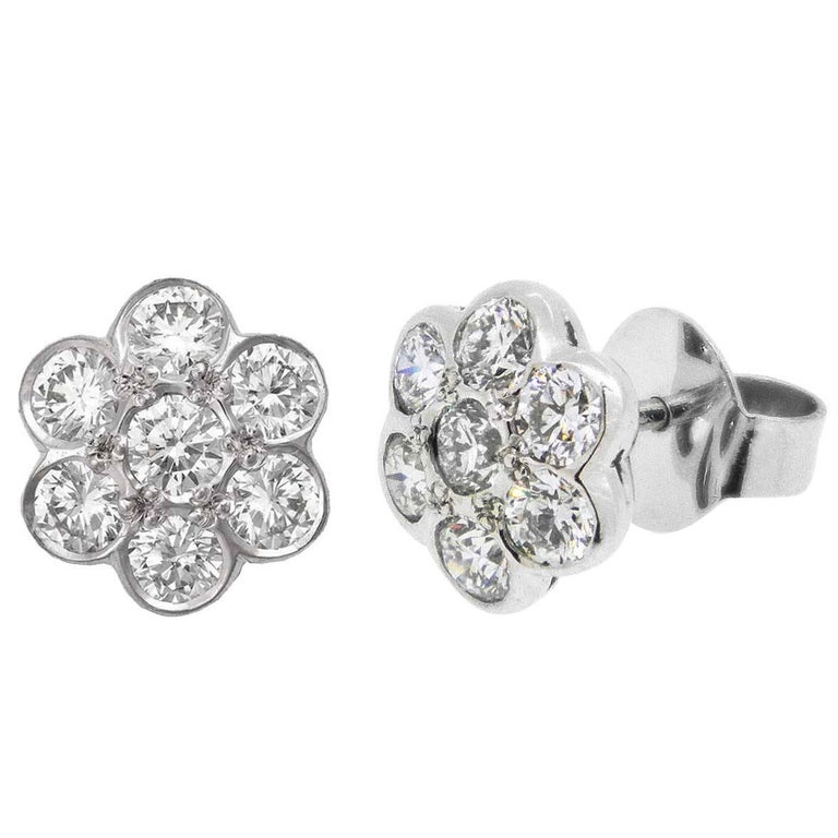18ct White Gold 1 74ct Diamond Daisy Earrings For At 1stdibs 18ct White Gold 1 74ct Diamond Daisy Earrings For