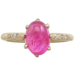 1950s 2.68 Carat Star Ruby and Diamond Yellow Gold Cocktail Ring 12