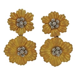 Buccellati Gold Flower Drop Earrings