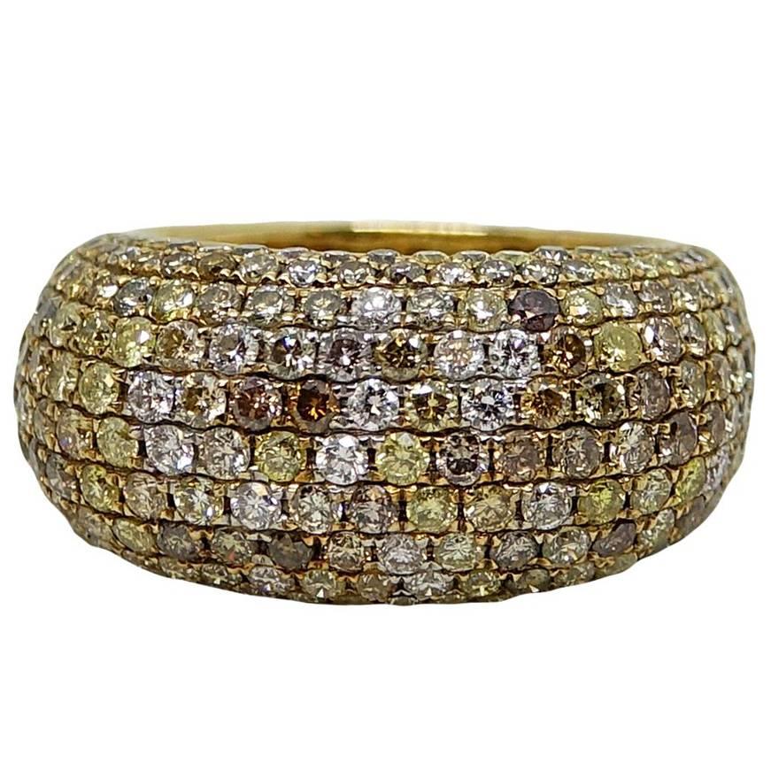 3.34 Carat Multicolored Diamond Yellow Gold Ring For Sale