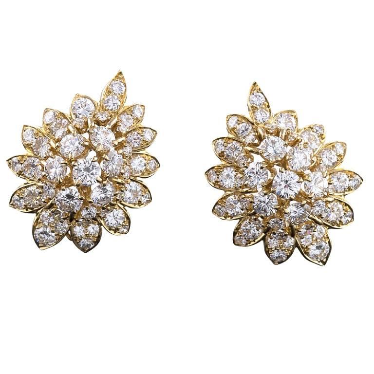 Van Cleef & Arpels 1960s Diamond and Gold Earrings