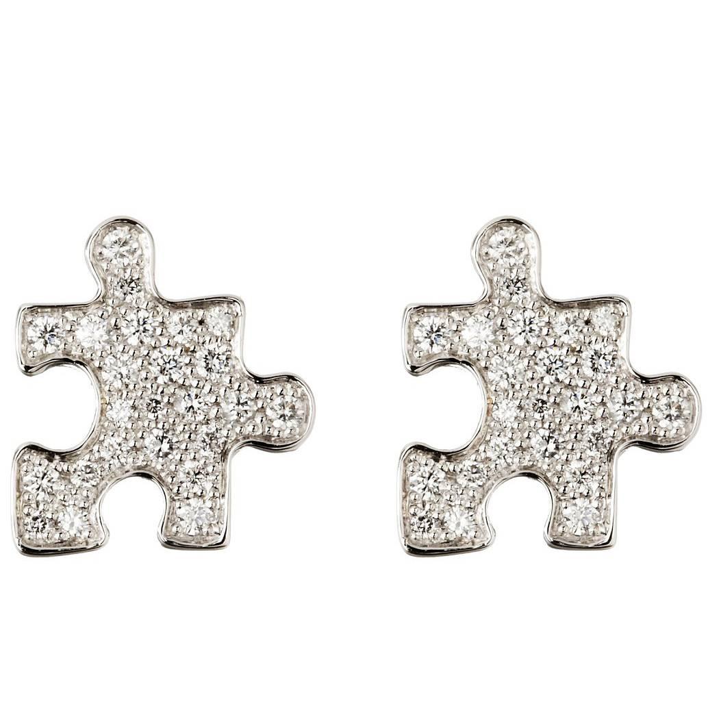 Akillis Puzzle Earrings 18 Karat White Gold White Diamonds For Sale