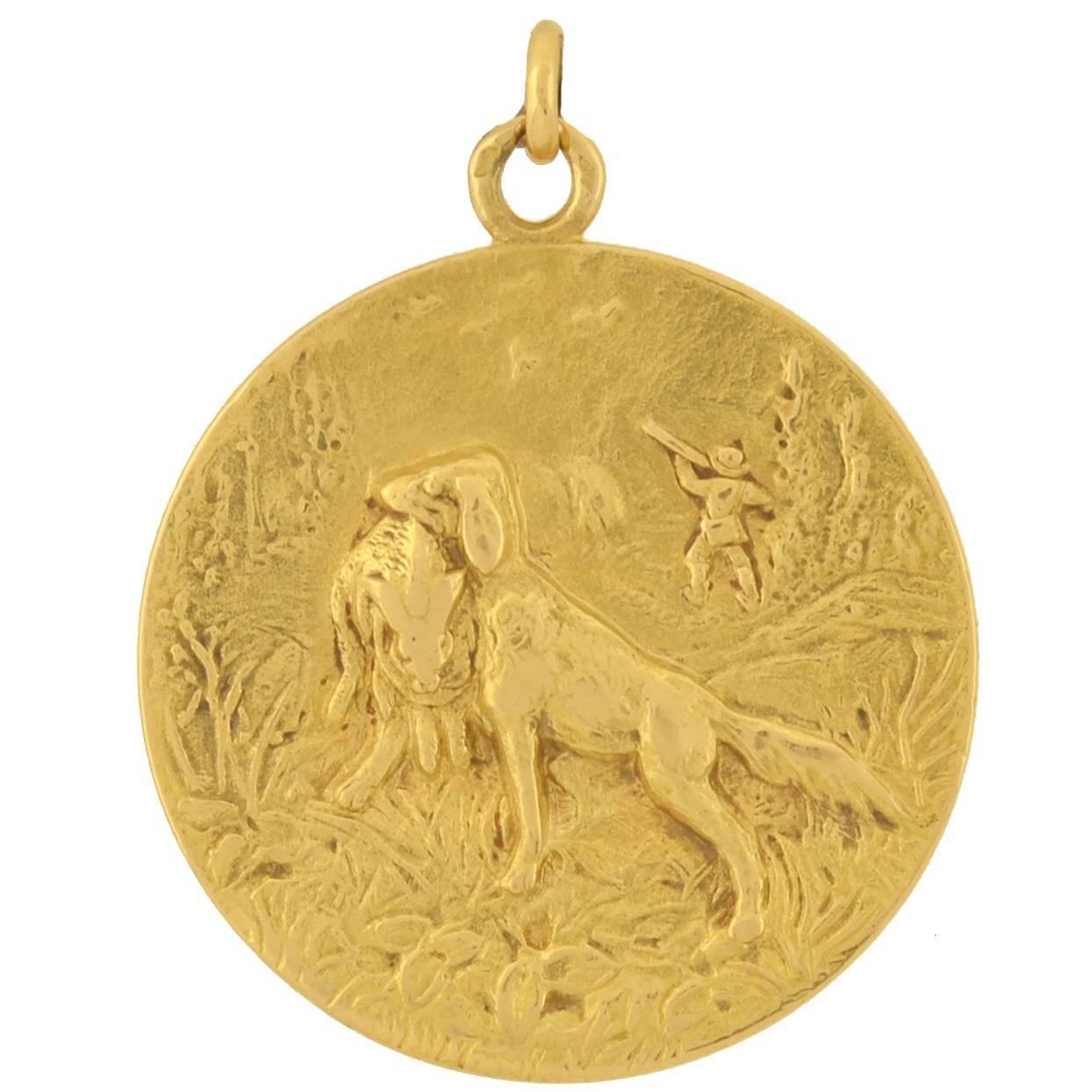 Cartier Edwardian Gold Disc Pendant with Hunting Dog Motif
