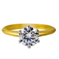 GIA Certified 1.52 Carat Round Brilliant Diamond Solitaire Engagement Ring 1