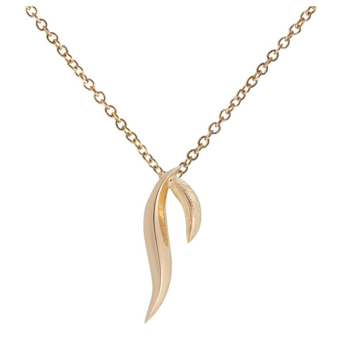 Daou Feather Pendant, Art Nouveau Style in Engraved Gold For Sale