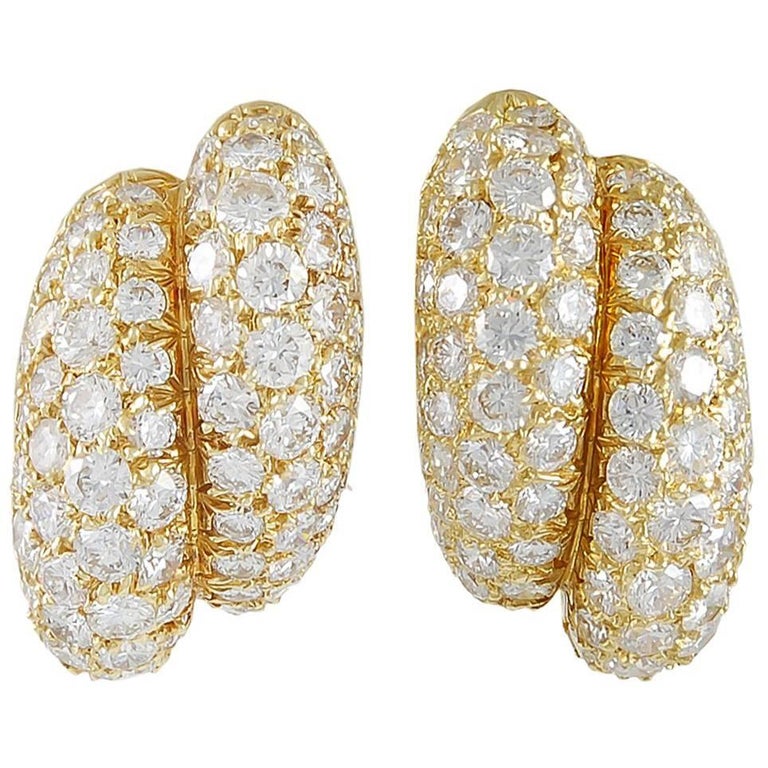 Van Cleef & Arpels Diamond Earrings For Sale
