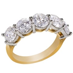 Round Brilliant Diamond Gold Five-Stone Wedding Band