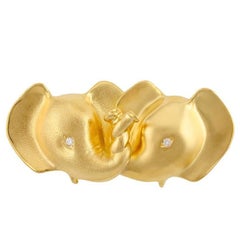 Diamonds 18k Yellow Gold ELEPHANTS IN LOVE Brooch by John Landrum Bryant