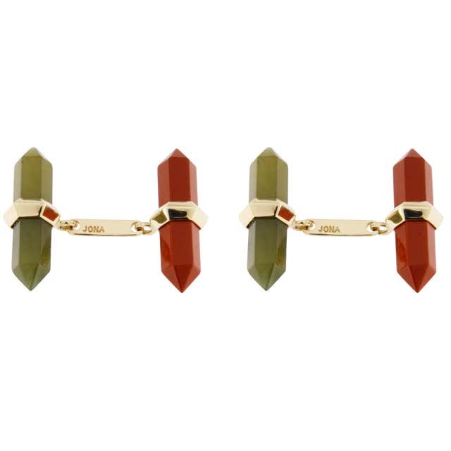 Antique Agate Jewelry & Watches - 846 For Sale at 1stdibs