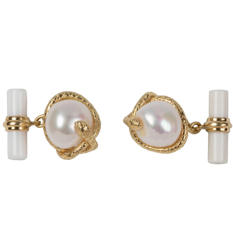 Snake Cufflinks in 18 Karat  Yellow Gold, Pearl and White Agate For Sale