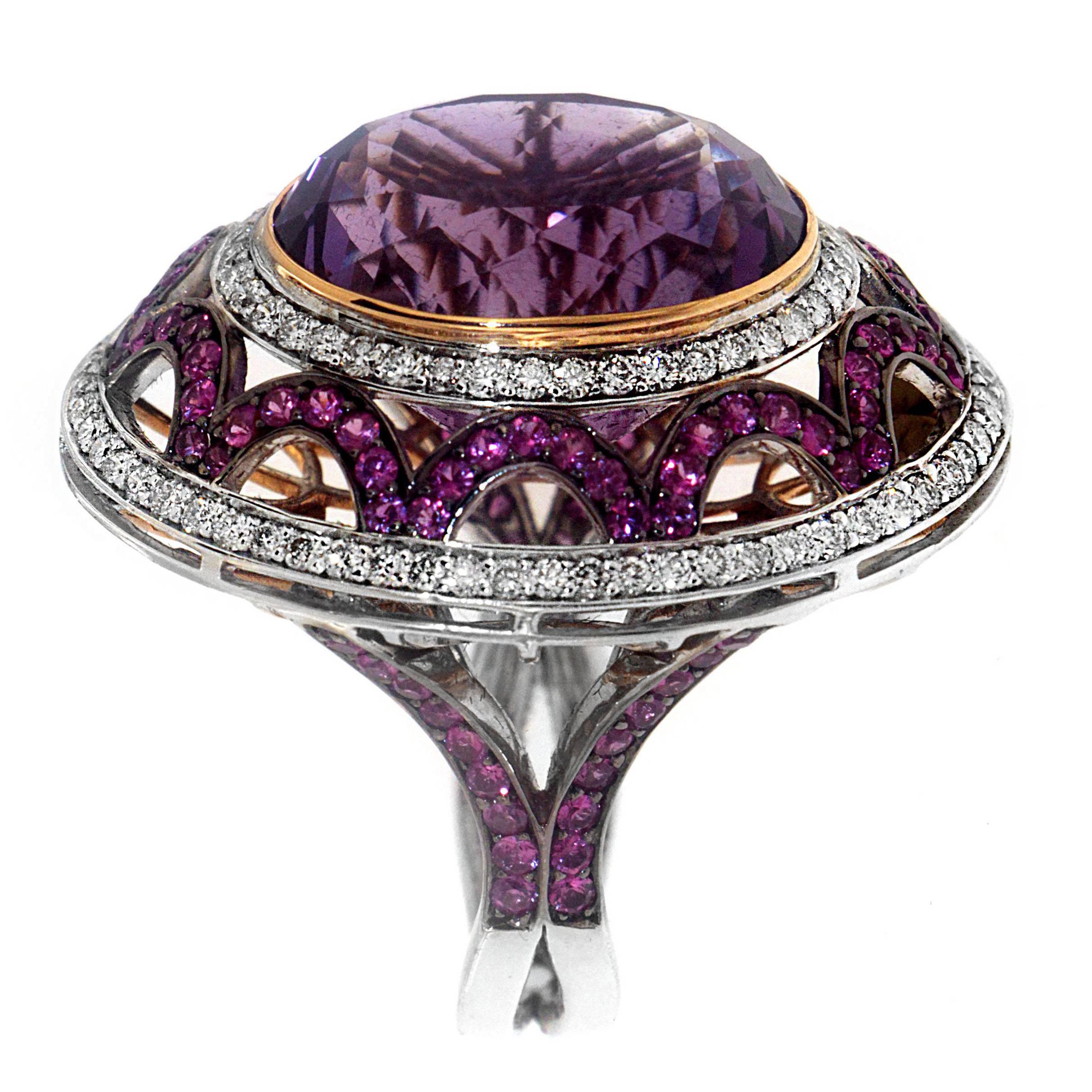 Zorab Creation Cocktail-Ring aus Gold mit Amethystquarz, rosa Saphir und weißem Diamant