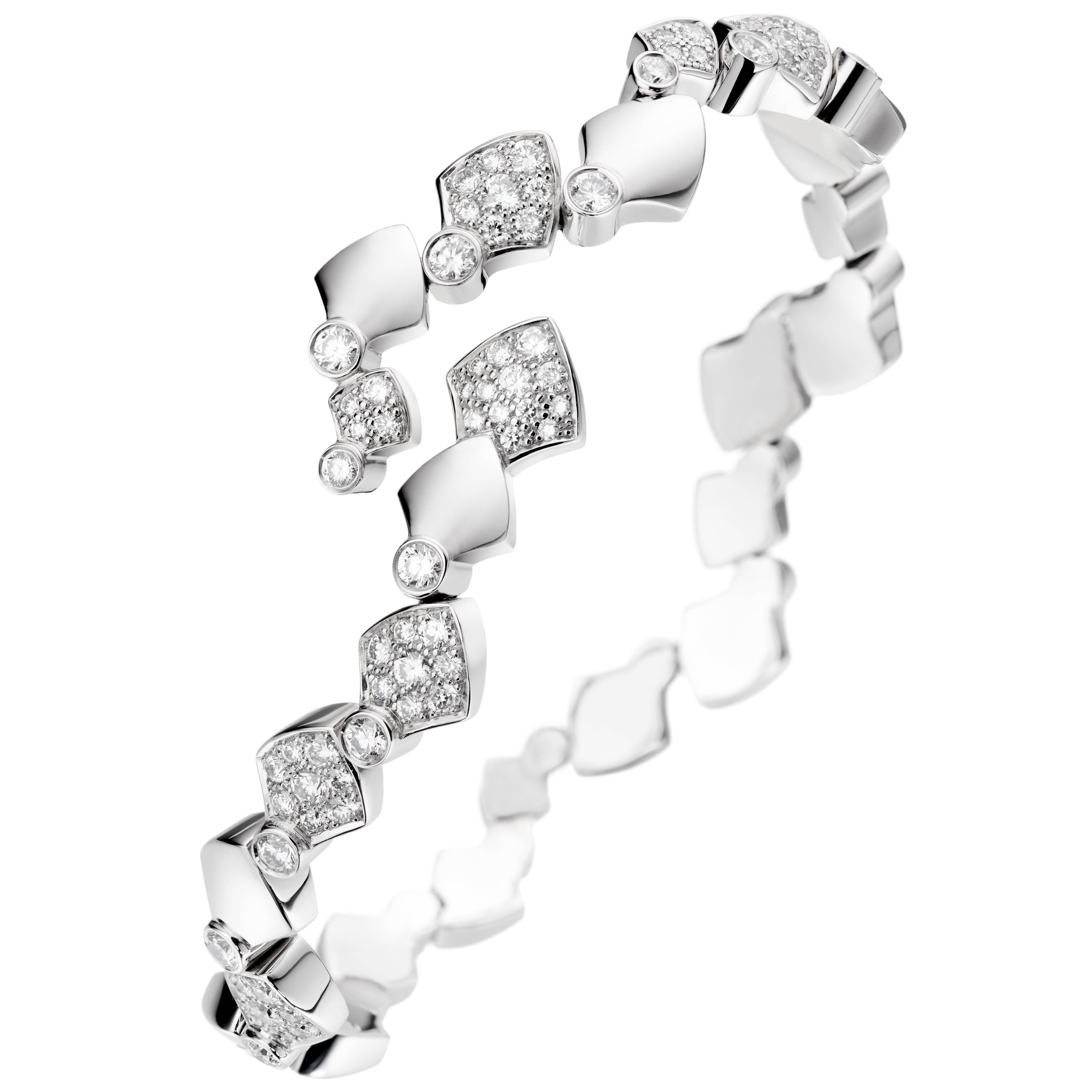Akillis Python Flexible Bracelet 18 Karat White Gold Half-Set White Diamonds For Sale