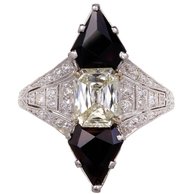 Black Starr & Frost 1.03 Carat Diamond Onyx Platinum Cocktail Ring For Sale