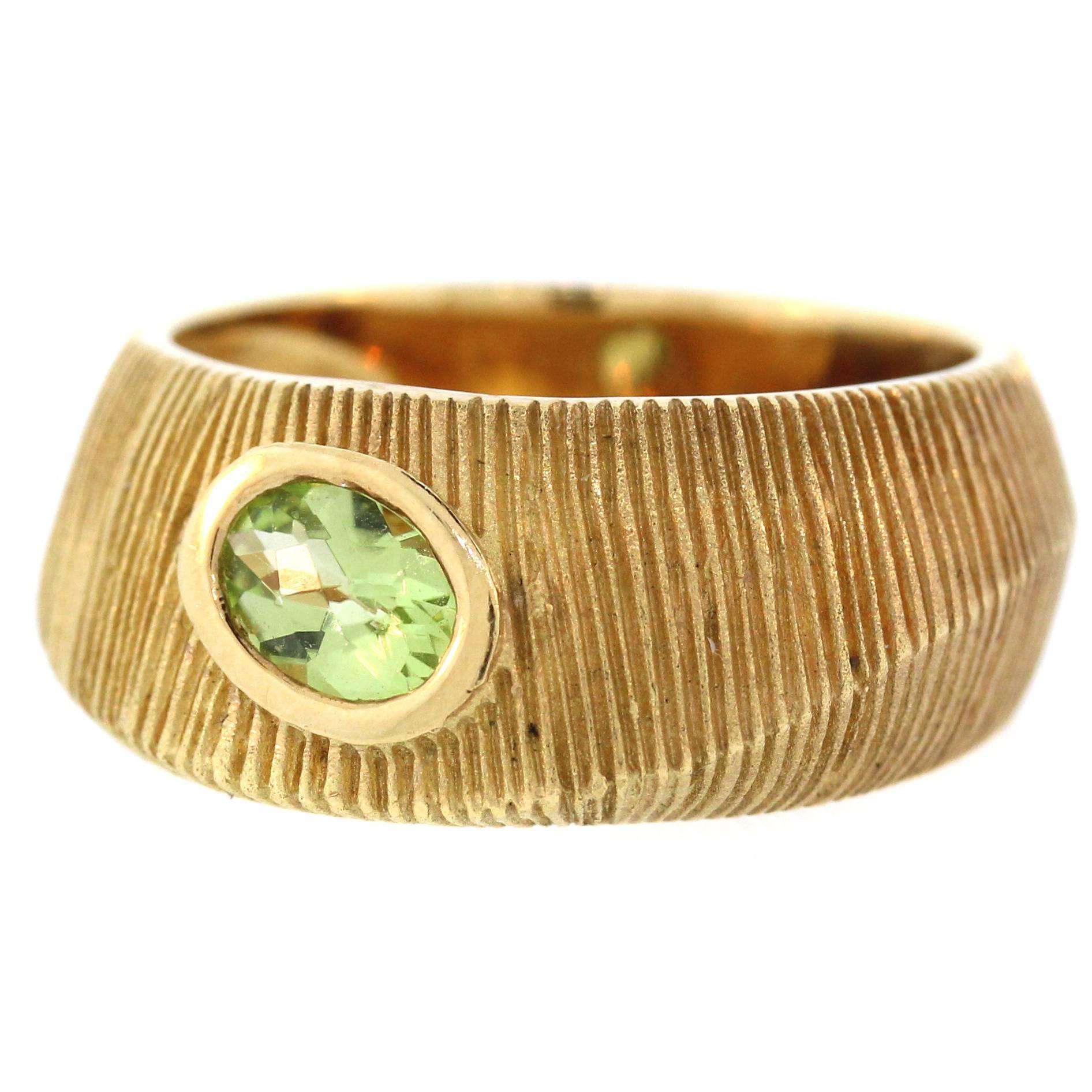 Brushed Gold Ring with Peridot