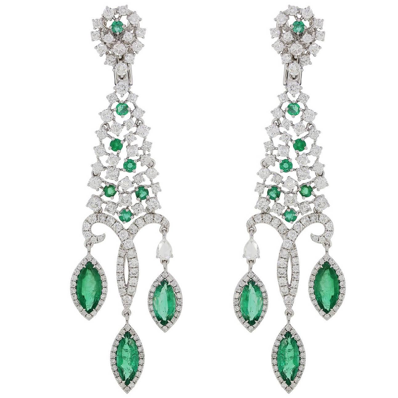 Emerald Diamond Chandelier Earring For Sale