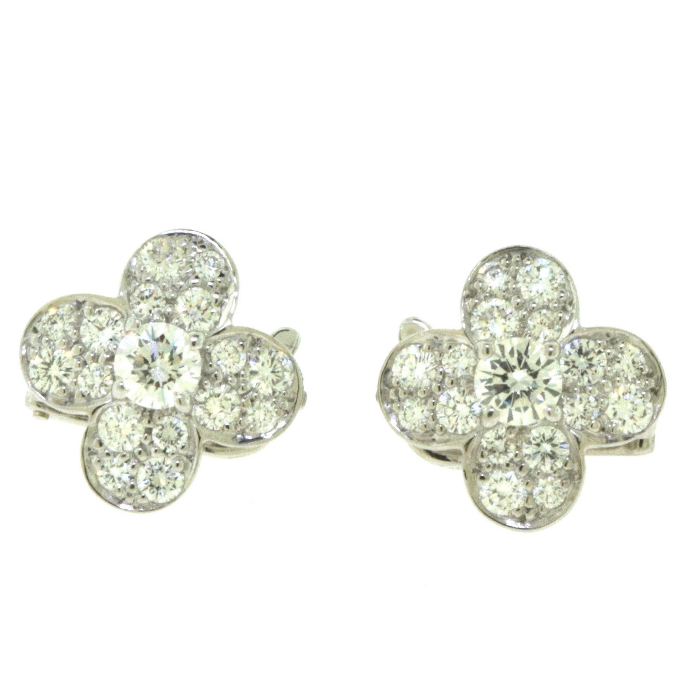 Van Cleef & Arpels Diamond Trefle Fleurette Earrings in 18 Karat White Gold